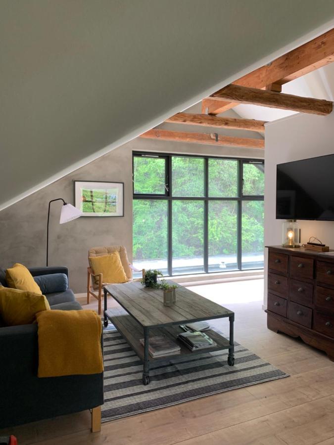Tree Top Hill - The Old Station House - Bastad Holiday Apartments Extérieur photo